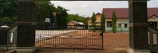 Gerbang Depan Sekolah